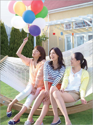 20120410_models1.jpg